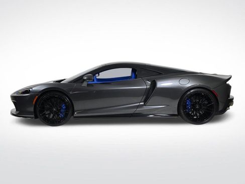 Used 2022 McLaren GT image 2