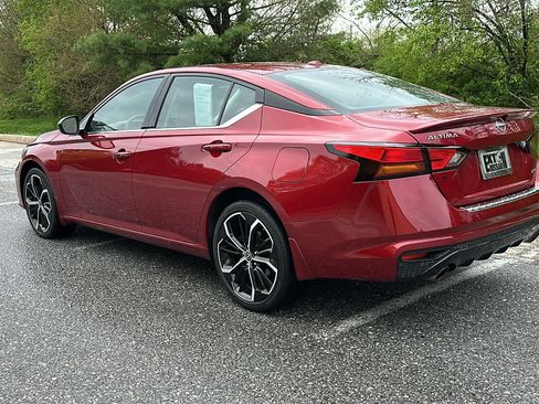 Certified 2023 Nissan Altima 2.5 SR w/ SR Premium Package AWD/4WD image 7