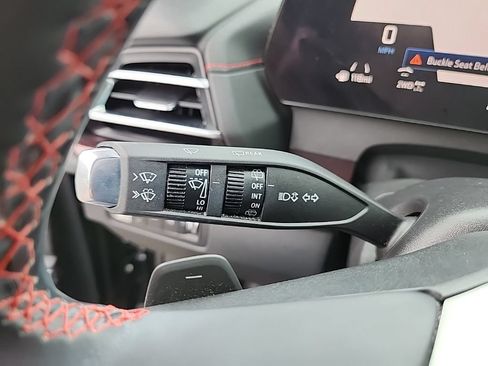 Used 2024 Chevrolet Traverse RS AWD/4WD image 18