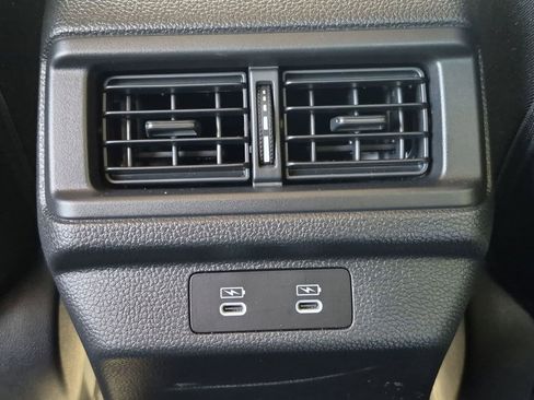 Used 2025 Honda Accord LX image 30