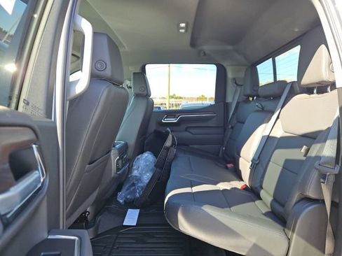 New 2026 GMC Sierra 1500 SLT w/ SLT Premium Package AWD/4WD image 16