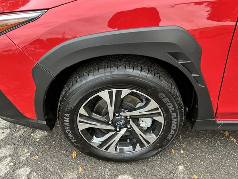 Certified 2025 Subaru Crosstrek 2.0i Premium image 10