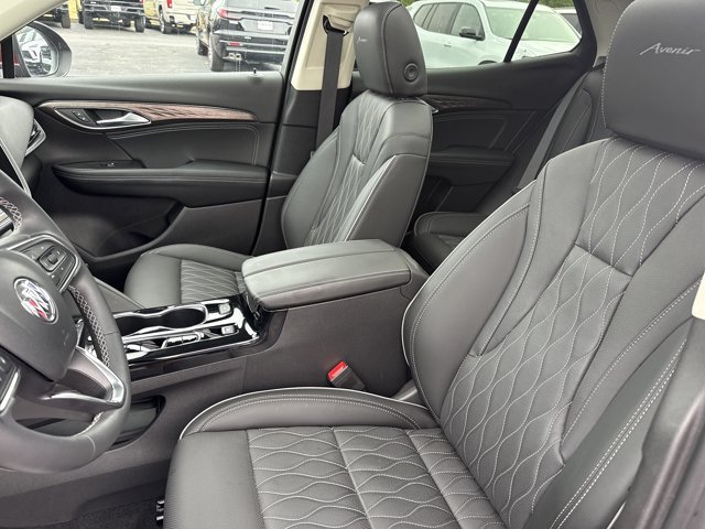 Used 2023 Buick Envision Avenir AWD/4WD image 5