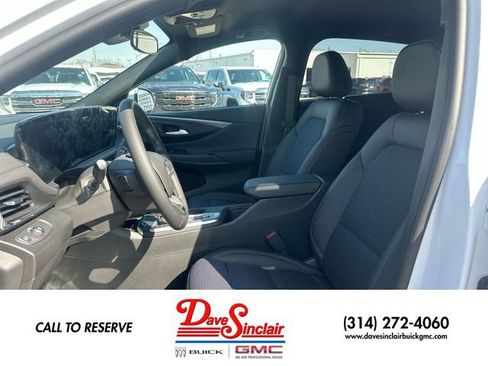 New 2026 Buick Envista Sport Touring w/ Convenience I Package FWD image 11