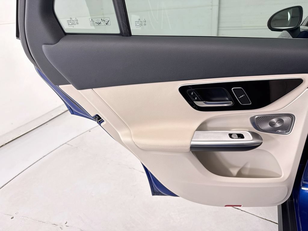 Certified 2026 Mercedes-Benz GLC 300 image 25