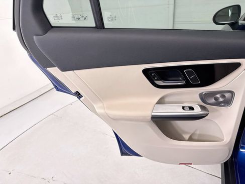 Certified 2026 Mercedes-Benz GLC 300 image 25