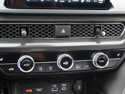 Used 2025 Acura Integra A-Spec image 23