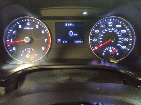 Used 2020 Kia Forte LXS FWD image 23