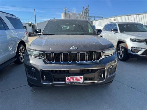 Used 2024 Jeep Grand Cherokee Overland w/ Trailer Tow Package image 2