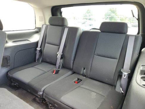 Used 2013 GMC Yukon SLE w/ Convenience Package AWD/4WD image 13