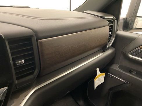 New 2026 Chevrolet Silverado 2500 High Country w/ Max Trailering Package AWD/4WD image 23