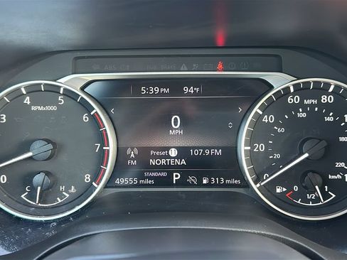 Used 2025 Nissan Rogue SV FWD image 2