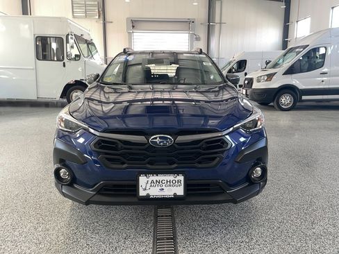 Used 2024 Subaru Crosstrek 2.0i Premium image 2