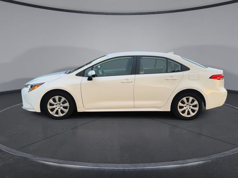Used 2024 Toyota Corolla LE FWD image 5