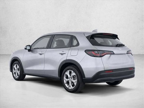 Used 2023 Honda HR-V LX image 5