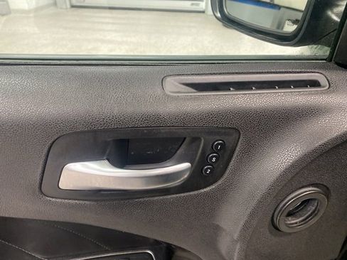 Used 2018 Dodge Charger GT image 29