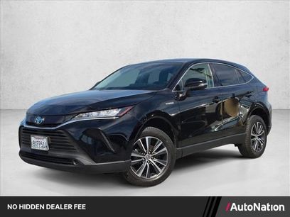 Used 2021 Toyota Venza LE w/ Carpet Mat Package (TMS)