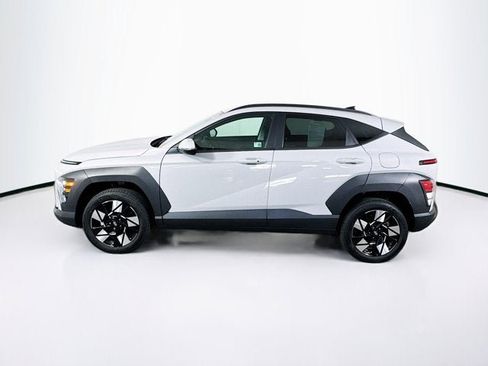 Used 2024 Hyundai Kona SEL AWD/4WD image 8