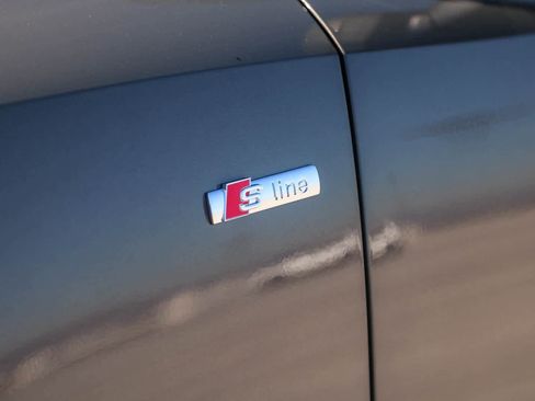 New 2025 Audi Q3 2.0T Premium image 7