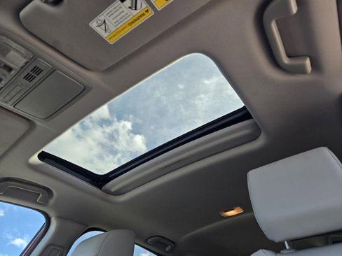 Used 2022 Honda CR-V Touring image 24