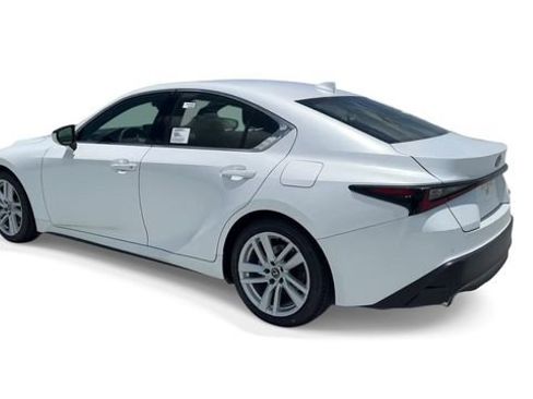 Used 2023 Lexus IS 300 w/ Comfort Package RWD image 6