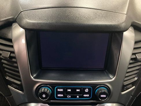 Used 2019 Chevrolet Tahoe LT AWD/4WD image 25