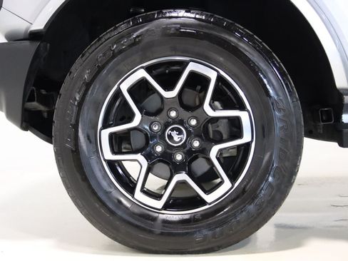 Used 2023 Ford Bronco Outer Banks AWD/4WD image 84