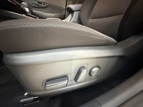 Used 2023 Hyundai Kona SEL w/ Cargo Package AWD/4WD image 27
