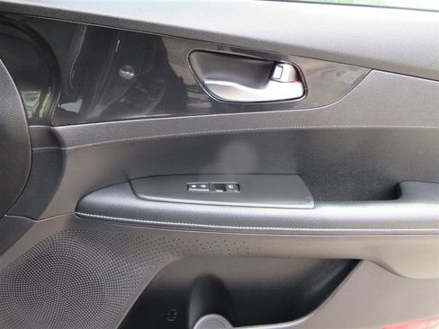 Used 2024 Kia Forte GT-Line FWD image 27