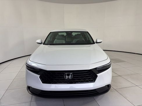 Used 2024 Honda Accord LX image 8