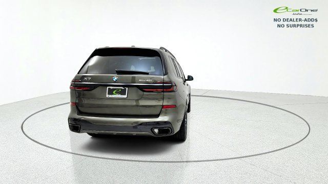 Used 2026 BMW X7 xDrive40i AWD/4WD image 7