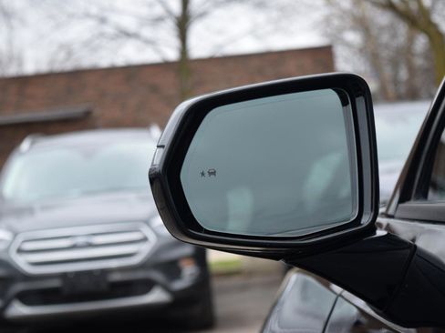 Used 2020 Chevrolet Blazer LT w/ Redline Edition image 12