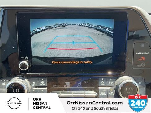 Used 2023 Toyota Highlander XLE AWD/4WD image 26