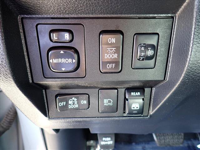 Used 2018 Toyota Tundra Limited AWD/4WD image 15