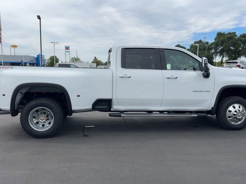 New 2026 Chevrolet Silverado 3500 LTZ w/ LTZ Plus Package AWD/4WD image 15