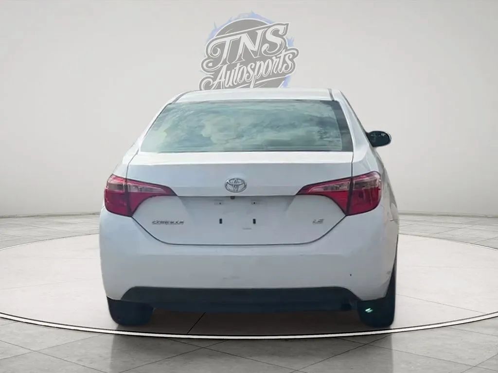 Used 2019 Toyota Corolla LE FWD image 4