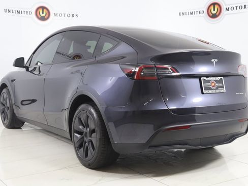 Used 2025 Tesla Model Y Long Range image 4