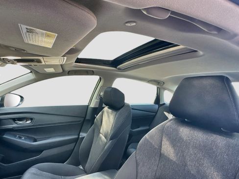 Used 2025 Honda Accord SE image 21