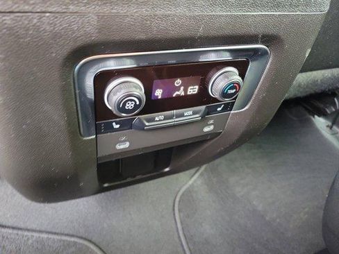 Used 2022 Chevrolet Tahoe High Country image 13