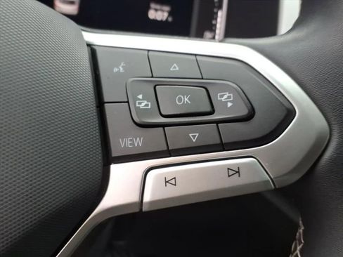 Used 2022 Volkswagen Atlas SE image 31