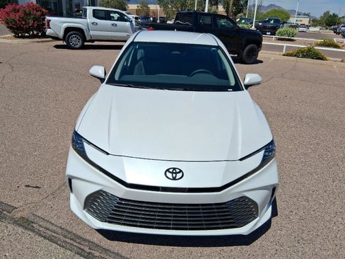 New 2026 Toyota Camry XLE FWD image 8