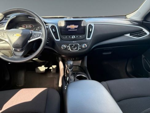 Used 2023 Chevrolet Malibu LS image 11