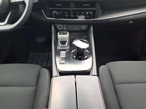 Certified 2023 Nissan Rogue S image 31