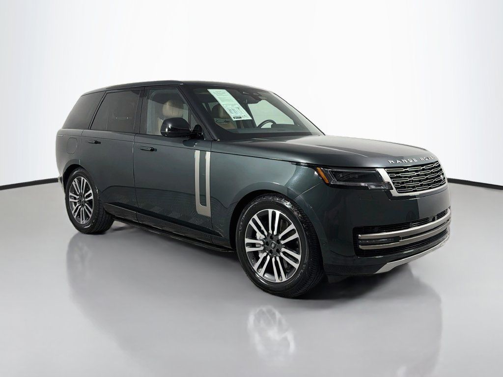Certified 2024 Land Rover Range Rover SE AWD/4WD image 3