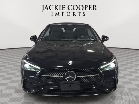 Used 2025 Mercedes-Benz CLE 300 4MATIC Cabriolet image 2