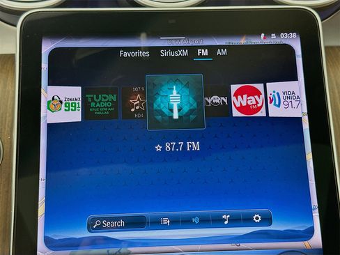 Certified 2025 Mercedes-Benz GLC 300 4MATIC image 16