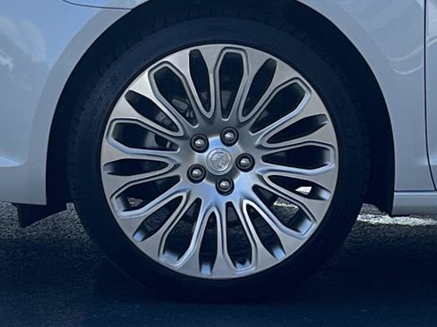 Used 2016 Buick LaCrosse Premium w/ Driver Confidence Package #1 AWD/4WD image 27