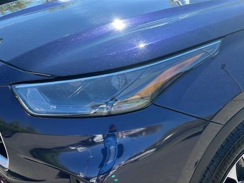 Certified 2025 Toyota Highlander XLE AWD/4WD image 7