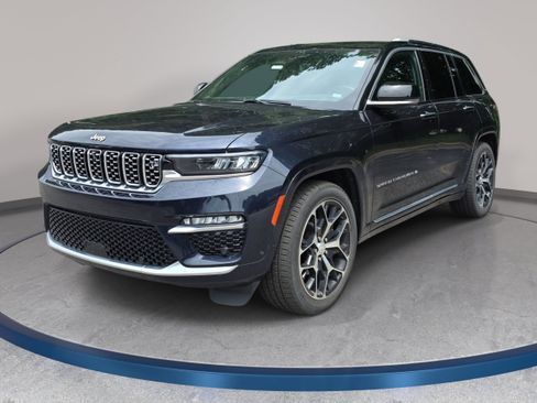 Used 2023 Jeep Grand Cherokee Summit AWD/4WD image 1