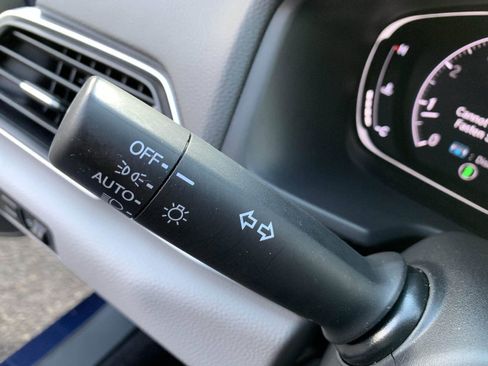 Used 2019 Honda Accord LX image 18